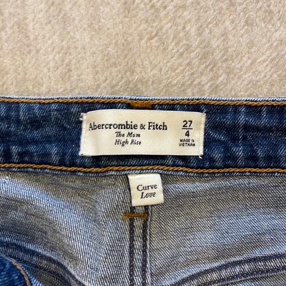 Abercrombie and Fitch Curve Love